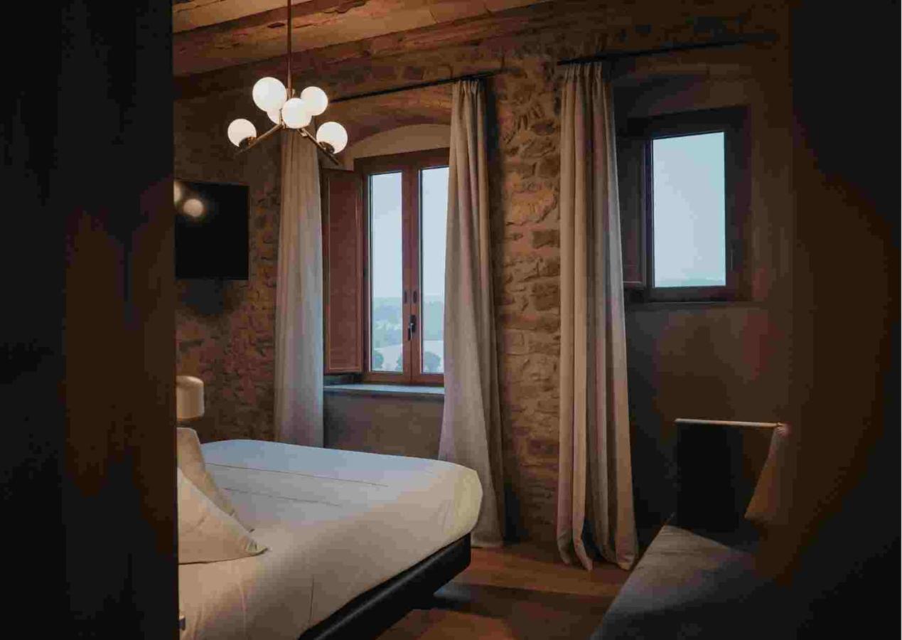 Les Quingles Hotell Calders Eksteriør bilde