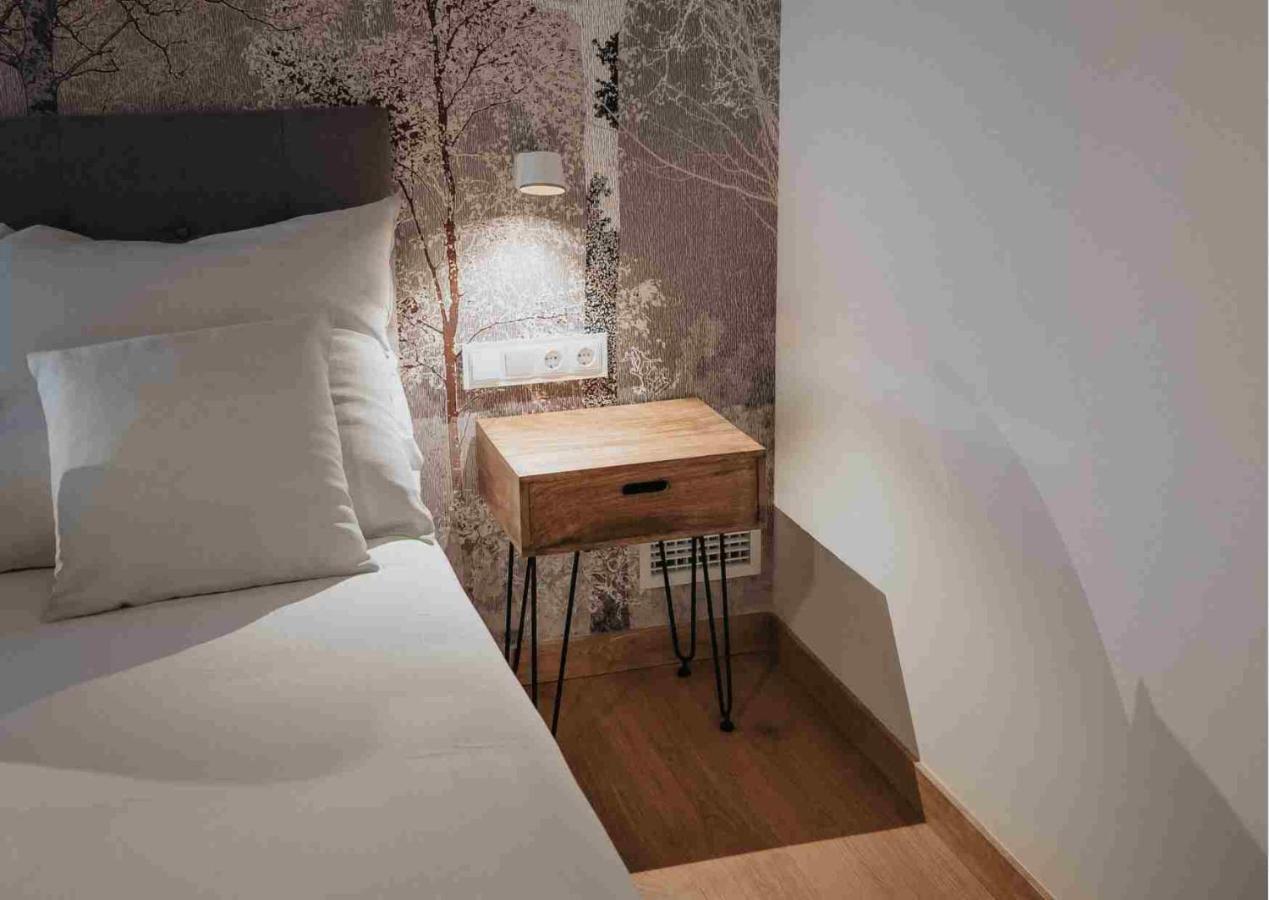 Les Quingles Hotell Calders Eksteriør bilde
